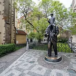 Διαμέρισμα Luxurious Two-bedroom In The Old Town