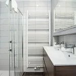 Luxurious Two-bedroom In The Old Town Lägenhet *