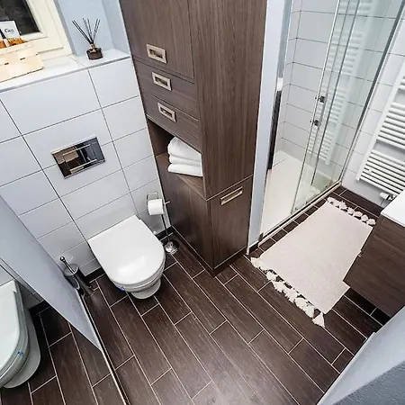 Апартаменты Luxurious Two-bedroom In The Old Town